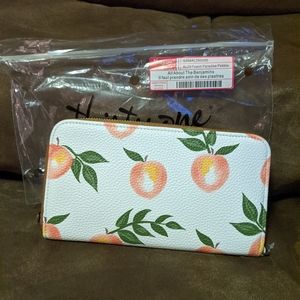 Thirty-One All About the Benjamin's Wallet